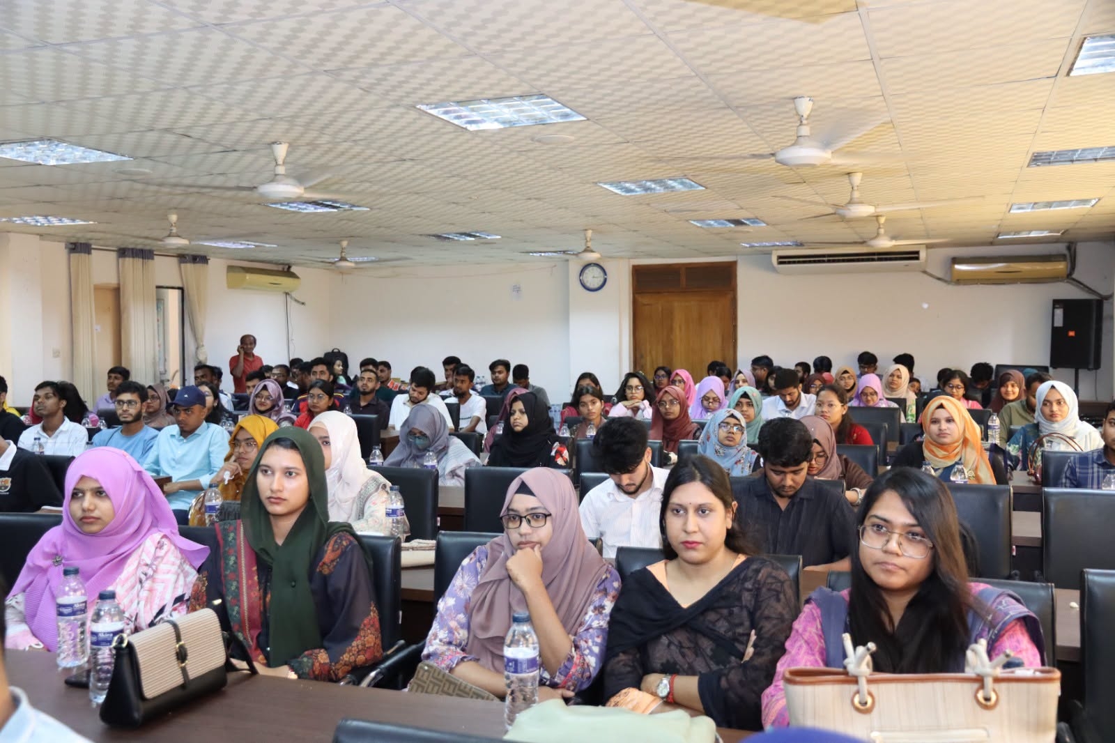 শেকৃবিতে অনুষ্ঠিত হলো ‘Empowering Youth – Season 2’ নামে ক্যারিয়ার গাইডলাইন।